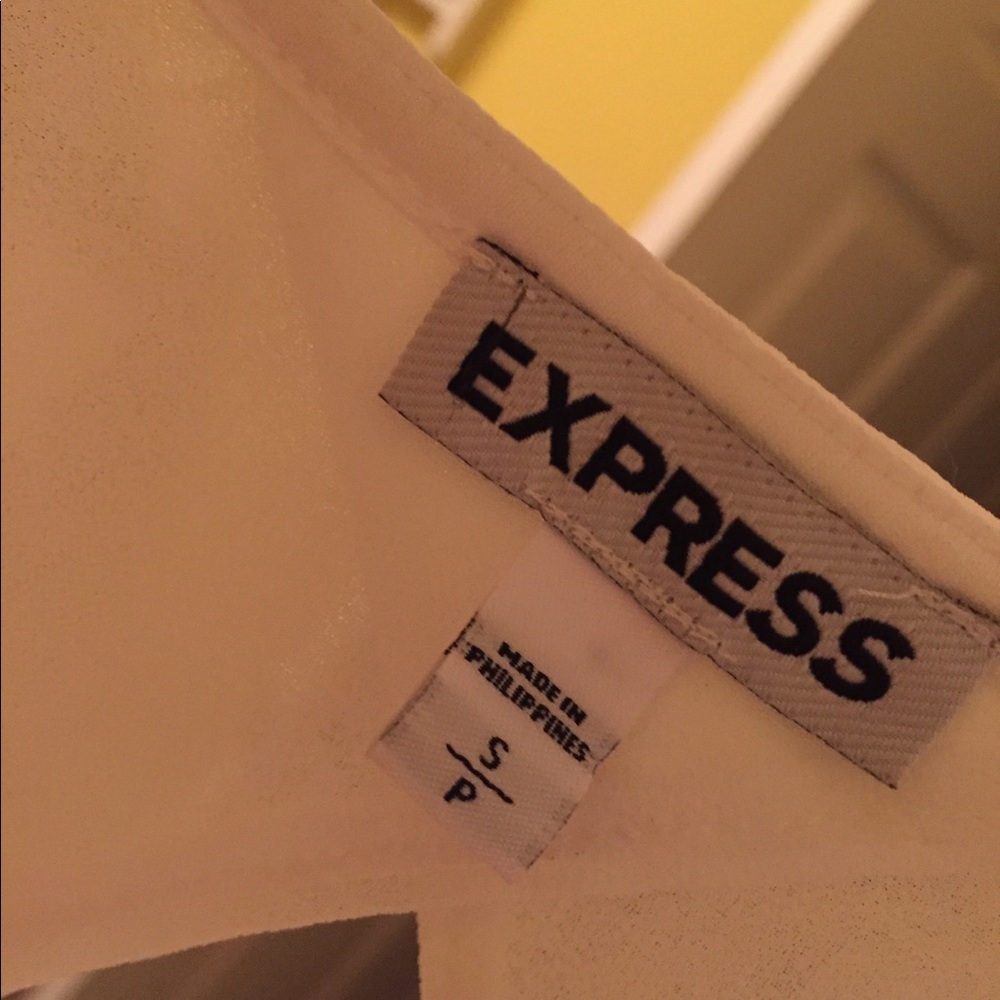 White Shell Express - Picture 4 of 4